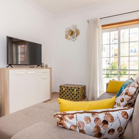A54 - Perola Apartment In Armacao De Pera Luaran gambar