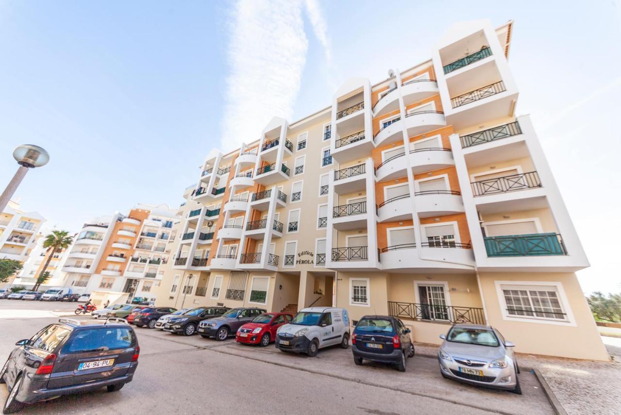 A54 - Perola Apartment In Armacao De Pera Luaran gambar