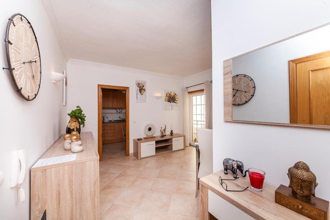 A54 - Perola Apartment In Armacao De Pera Luaran gambar
