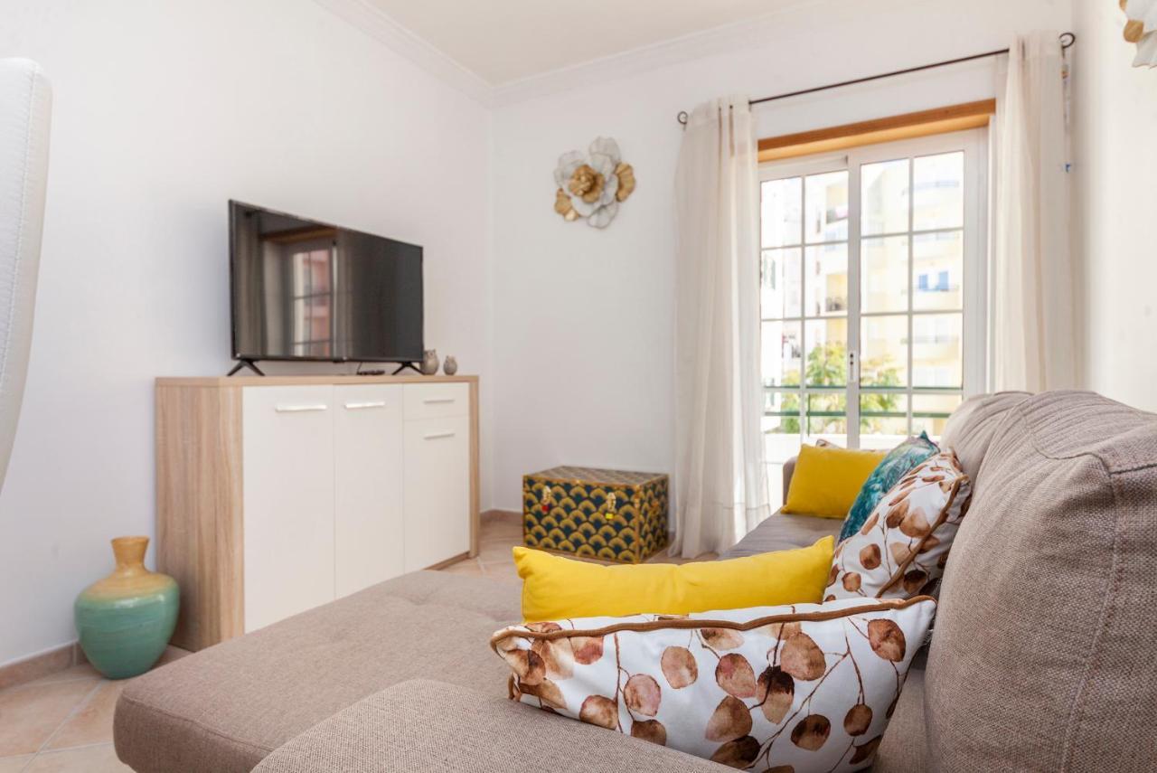 A54 - Perola Apartment In Armacao De Pera Luaran gambar